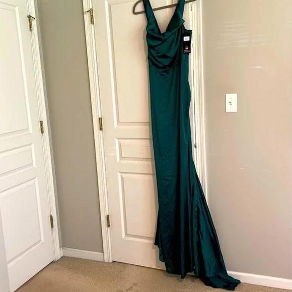 Moda Glam Emerald Delilah Corset Gown, Brand New! - Picture 2 of 7
